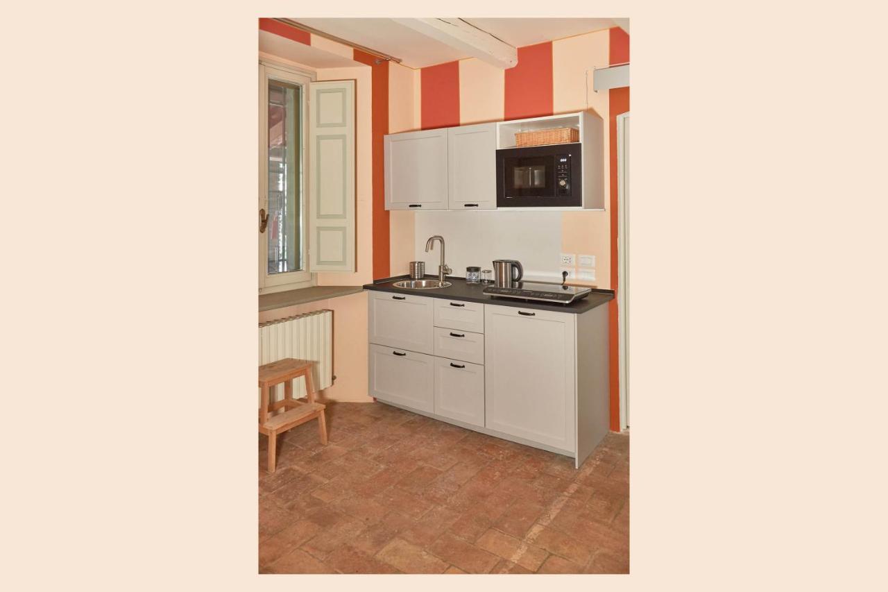 Agriturismo Virano19 卡斯特罗卡罗泰尔梅 外观 照片